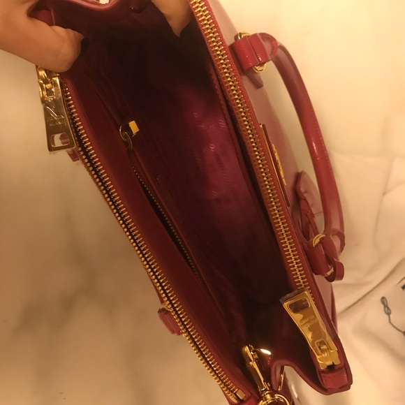 Prada saffiano leather mini double zip - Peonia - Picture 5 of 8